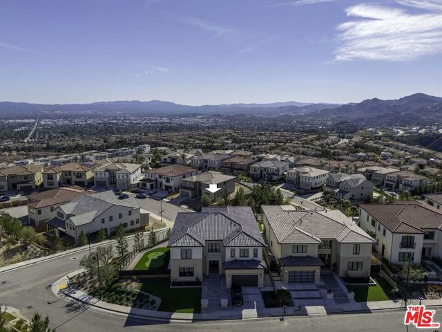 11800 W Tudor Court, Porter Ranch, CA 91326