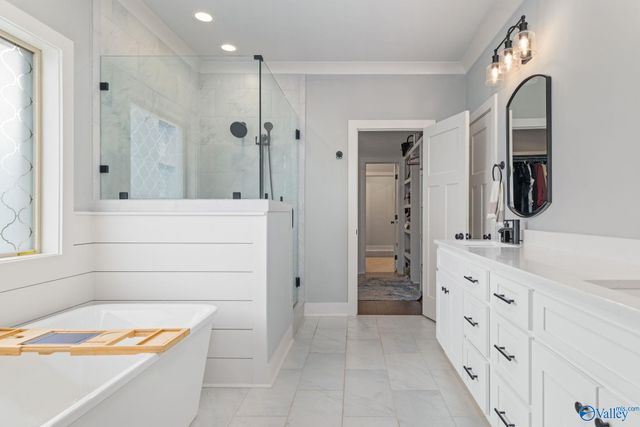 16776 Colton Lane, Athens, AL 35613