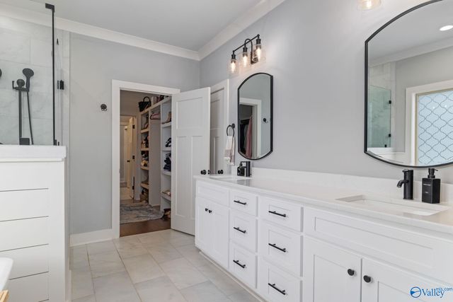 16776 Colton Lane, Athens, AL 35613