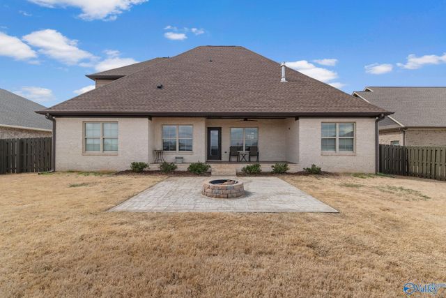 16776 Colton Lane, Athens, AL 35613