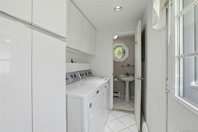 3 King Avenue, Melville, NY 11747