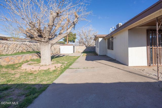 4737 Ambassador Drive, El Paso, TX 79924