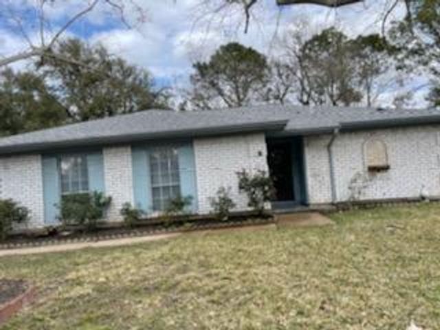 1326 Barrowgate Drive, Sugar Land, TX 77498