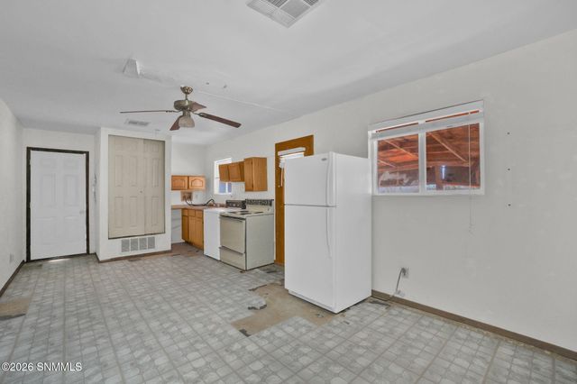 6101 Chula Vista Road, Las Cruces, NM 88012