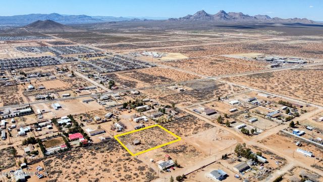 6101 Chula Vista Road, Las Cruces, NM 88012