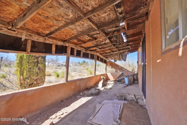 6101 Chula Vista Road, Las Cruces, NM 88012
