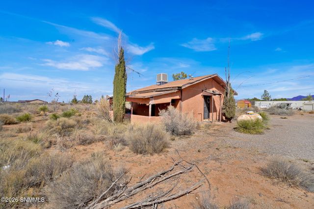 6101 Chula Vista Road, Las Cruces, NM 88012