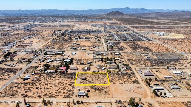6101 Chula Vista Road, Las Cruces, NM 88012