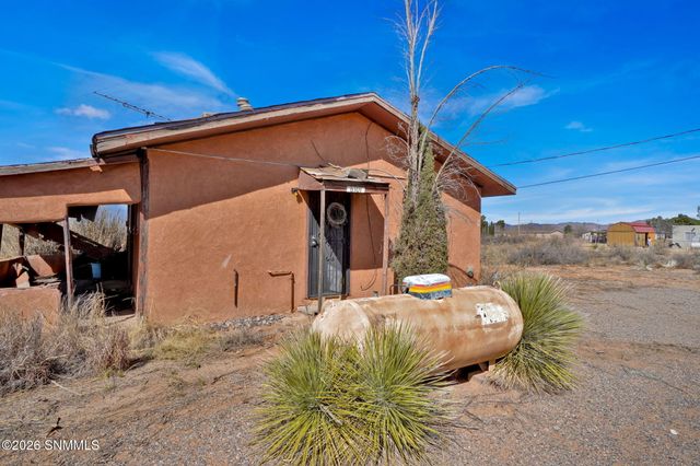 6101 Chula Vista Road, Las Cruces, NM 88012