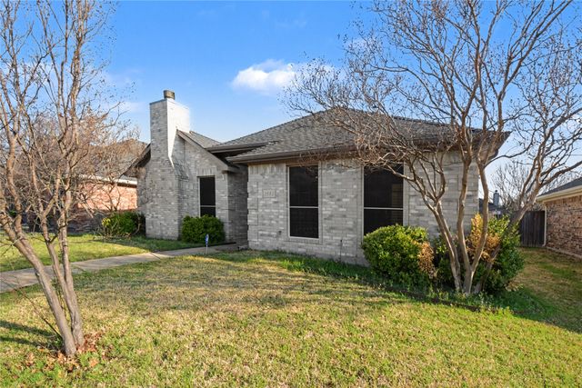 2532 Spring Rain Drive, Mesquite, TX 75181