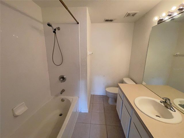 803 SHROPSHIRE LOOP, Sanford, FL 32771