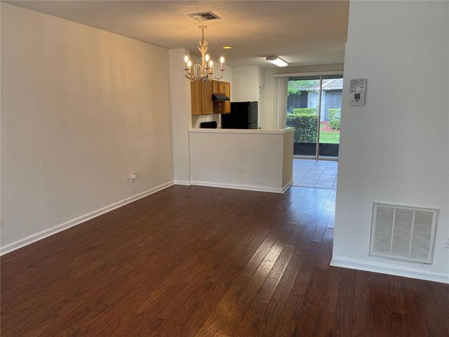 803 SHROPSHIRE LOOP, Sanford, FL 32771