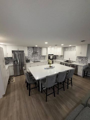 4103 NW 79TH Avenue 4103, Sunrise, FL 33351