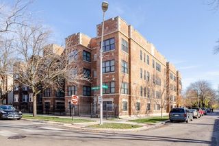 6853 S Ridgeland Avenue 302, Chicago, IL 60649