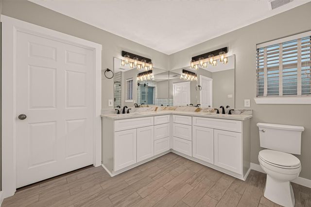 7318 Ramblewood Drive, Magnolia, TX 77354