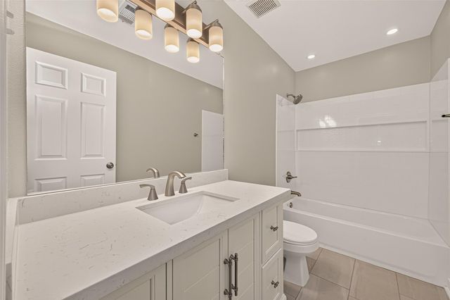 7318 Ramblewood Drive, Magnolia, TX 77354