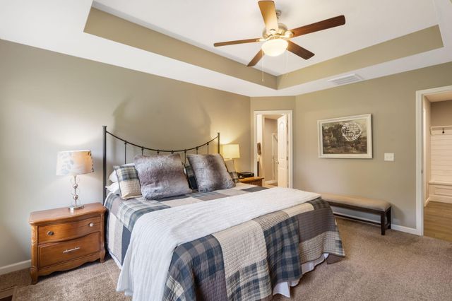 1093 E Lakota Street, Nixa, MO 65714