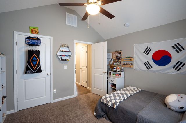 1093 E Lakota Street, Nixa, MO 65714