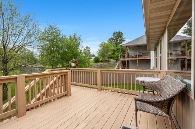 1093 E Lakota Street, Nixa, MO 65714