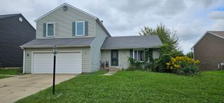 419 Kensington Drive, Streamwood, IL 60107