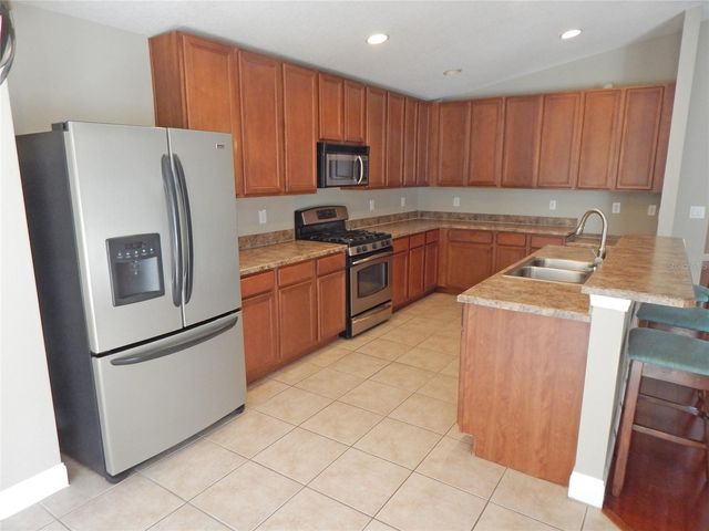 6519 BRIDGECREST DRIVE, Lithia, FL 33547