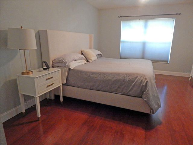 6519 BRIDGECREST DRIVE, Lithia, FL 33547