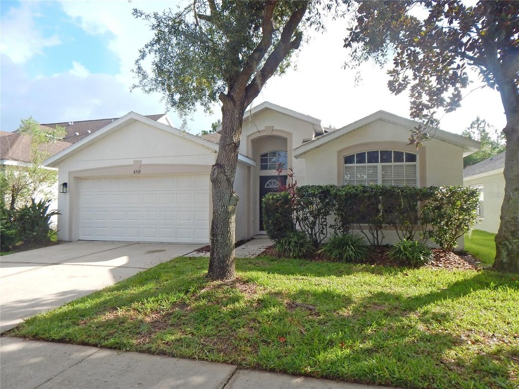 6519 BRIDGECREST DRIVE, Lithia, FL 33547