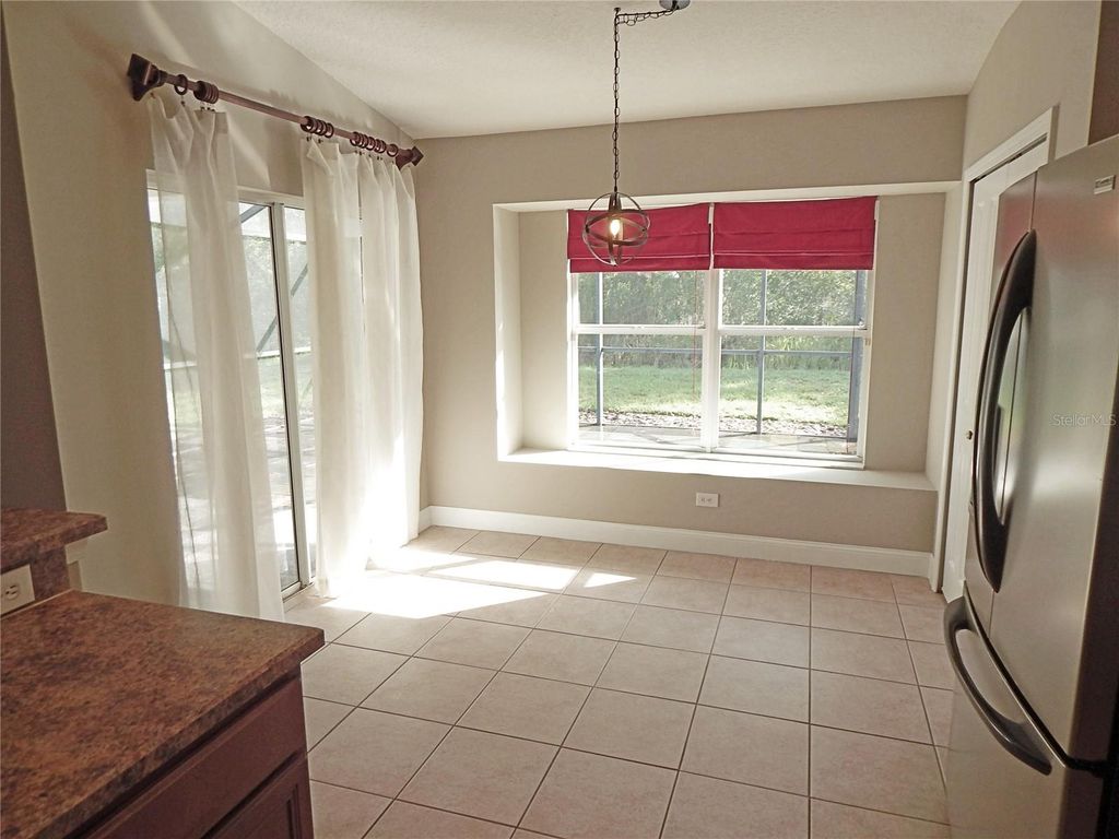 Image 13 of property listing at 6519 BRIDGECREST DRIVE, Lithia, FL 33547