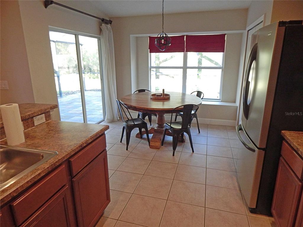 Image 14 of property listing at 6519 BRIDGECREST DRIVE, Lithia, FL 33547