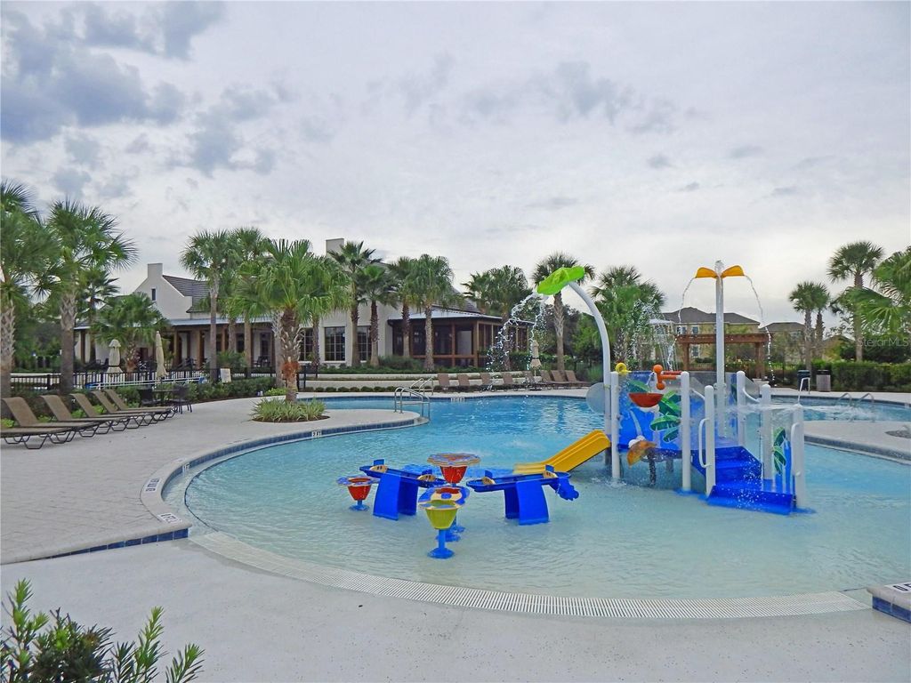 Image 40 of property listing at 6519 BRIDGECREST DRIVE, Lithia, FL 33547