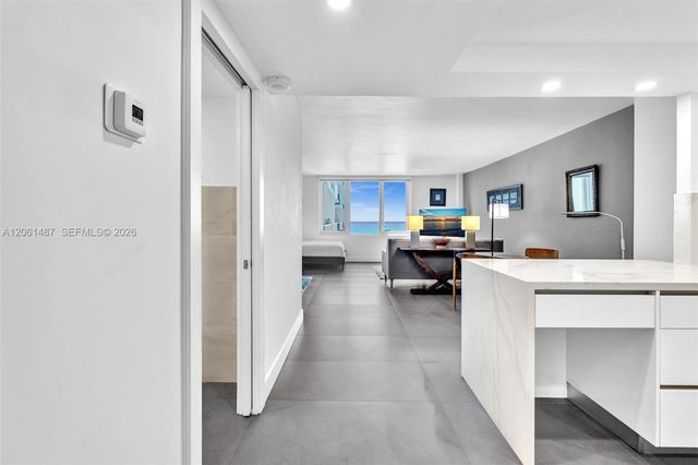 2301 E Collins Ave 1543, Miami Beach, FL 33139