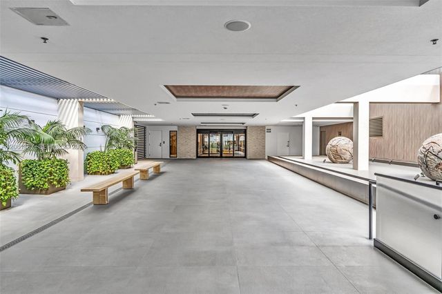 2301 E Collins Ave 1543, Miami Beach, FL 33139
