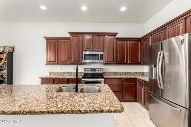 4740 E PEACH TREE Drive, Chandler, AZ 85249