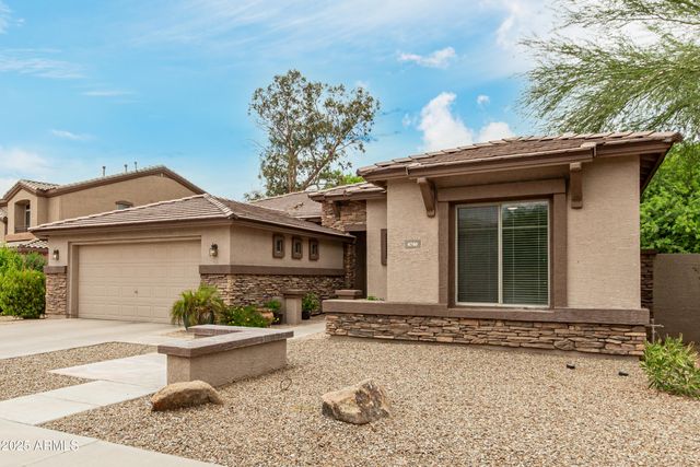 4740 E PEACH TREE Drive, Chandler, AZ 85249