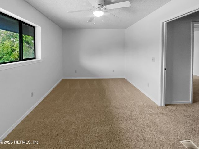 1127 ROMAINE Circle W, Jacksonville, FL 32225