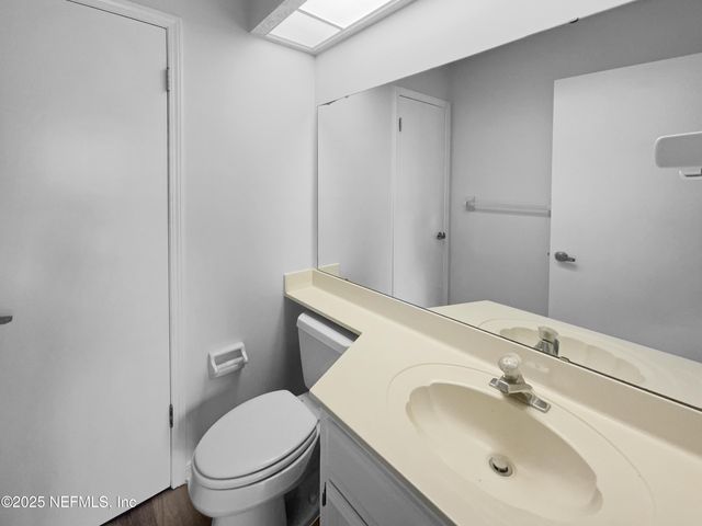 1127 ROMAINE Circle W, Jacksonville, FL 32225