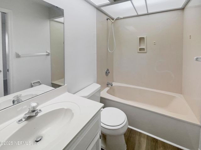 1127 ROMAINE Circle W, Jacksonville, FL 32225