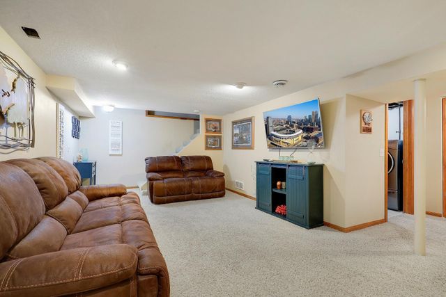 11840 Wren Street NW, Coon Rapids, MN 55433