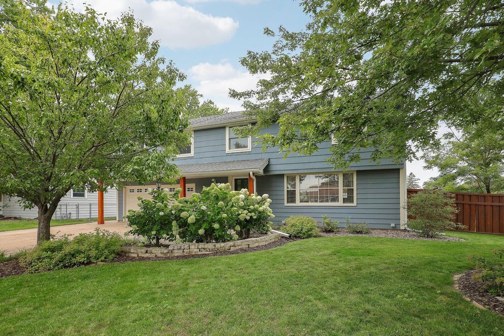 11840 Wren Street NW, Coon Rapids, MN 55433 — exterior