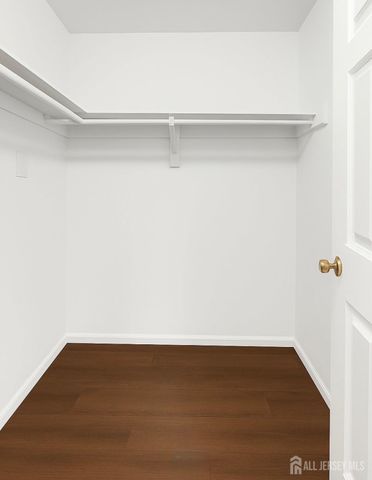 340 Bowler Court, Piscataway, NJ 08854