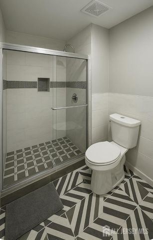 340 Bowler Court, Piscataway, NJ 08854