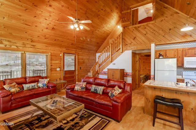 2322 Bonnie Lane, Sevierville, TN 37876