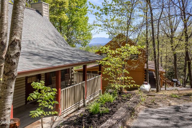 2322 Bonnie Lane, Sevierville, TN 37876