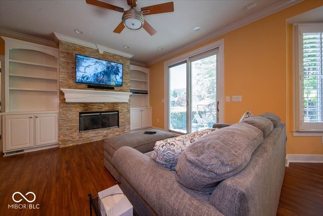 5424 Woodfield Drive N, Carmel, IN 46033