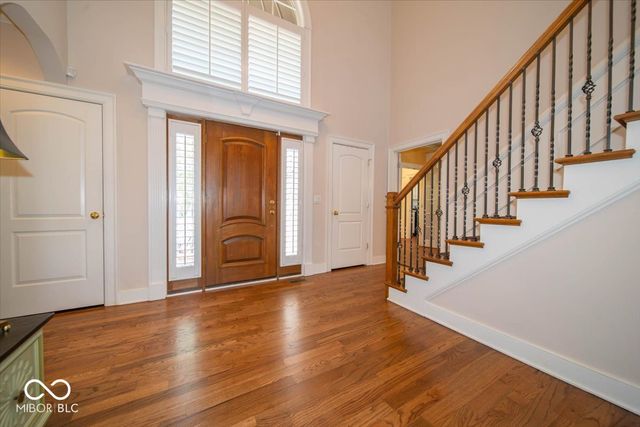 5424 Woodfield Drive N, Carmel, IN 46033