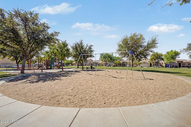 2325 E Greenlee Avenue, Apache Junction, AZ 85119