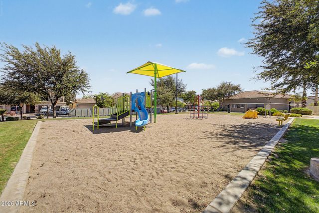 2325 E Greenlee Avenue, Apache Junction, AZ 85119