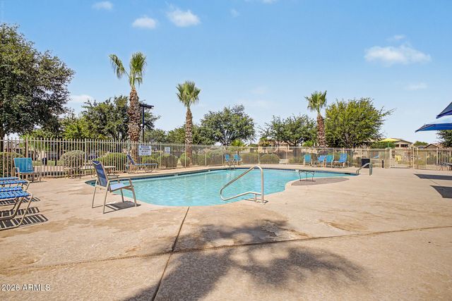 2325 E Greenlee Avenue, Apache Junction, AZ 85119