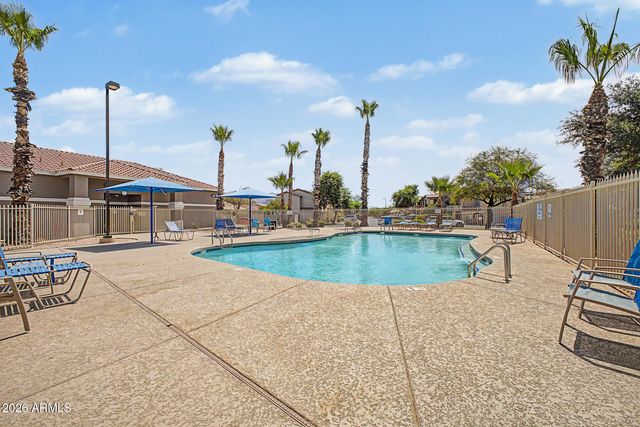 2325 E Greenlee Avenue, Apache Junction, AZ 85119