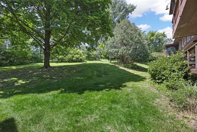 1723 Pikes Peak Ct NE, Cedar Rapids, IA 52402